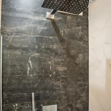 Apartment Black Pearl Old Town Rakowicka Deluxe Wawelofts Krakow